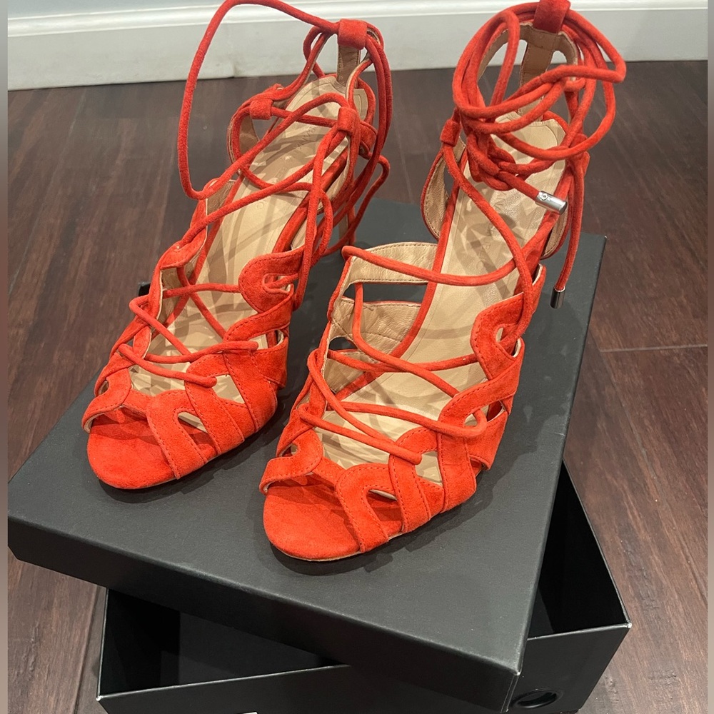 Banana Republic Suede Jenne Heel - Dune Red